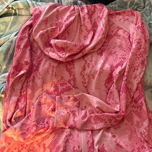 PINK MACYS ZIP UP LEOPARD PRINT